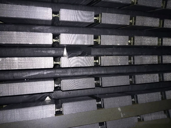 電暈對(duì)高壓電機(jī)的危害——西安泰富西瑪電機(jī)(西安西瑪電機(jī)集團(tuán)股份有限公司)官方網(wǎng)站 電暈對(duì)高壓電機(jī)的危害——西安泰富西瑪電機(jī)(西安西瑪電機(jī)集團(tuán)股份有限公司)官方網(wǎng)站