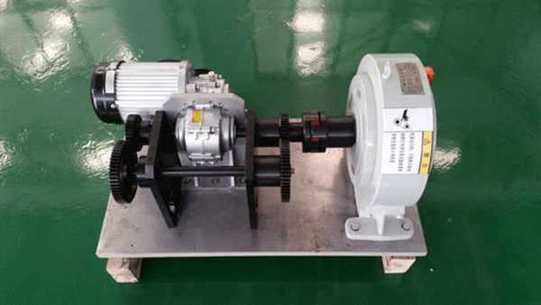 三相異步電動機的功率因數(shù)和損失分析。